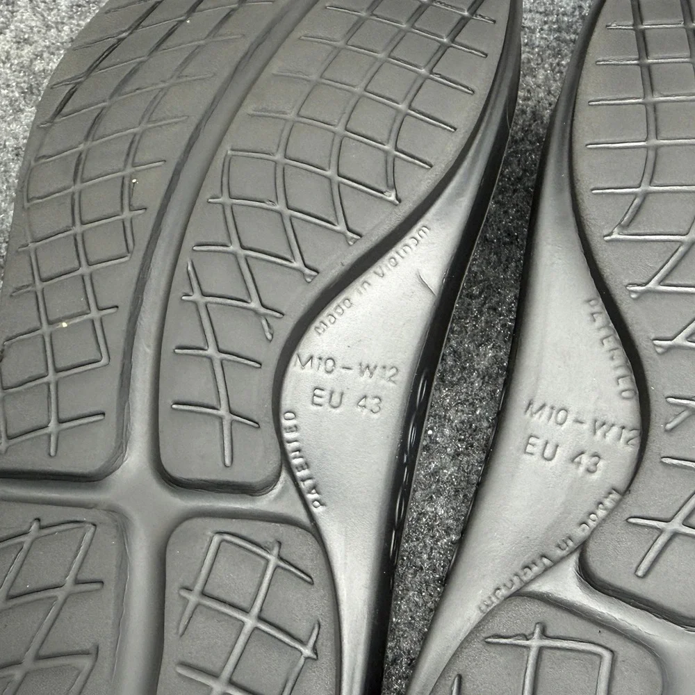 Oofos OOahh Sport Slide Sandals Men's 10 Black Athletic Running Recovery‎ Beach